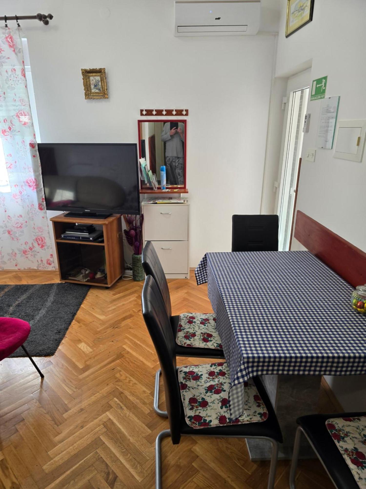 Apartments Stjepan Malinska Zewnętrze zdjęcie