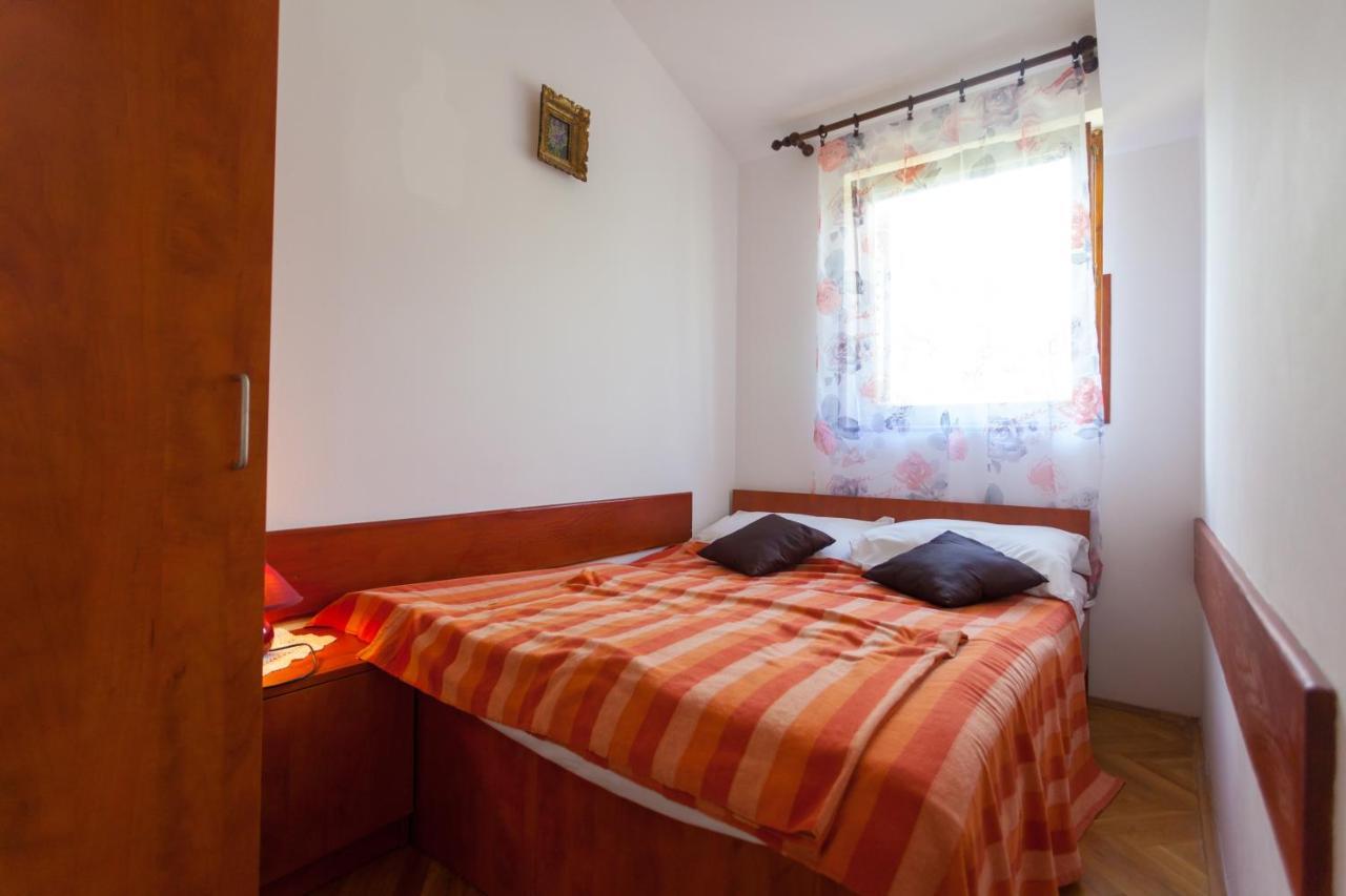 Apartments Stjepan Malinska Zewnętrze zdjęcie