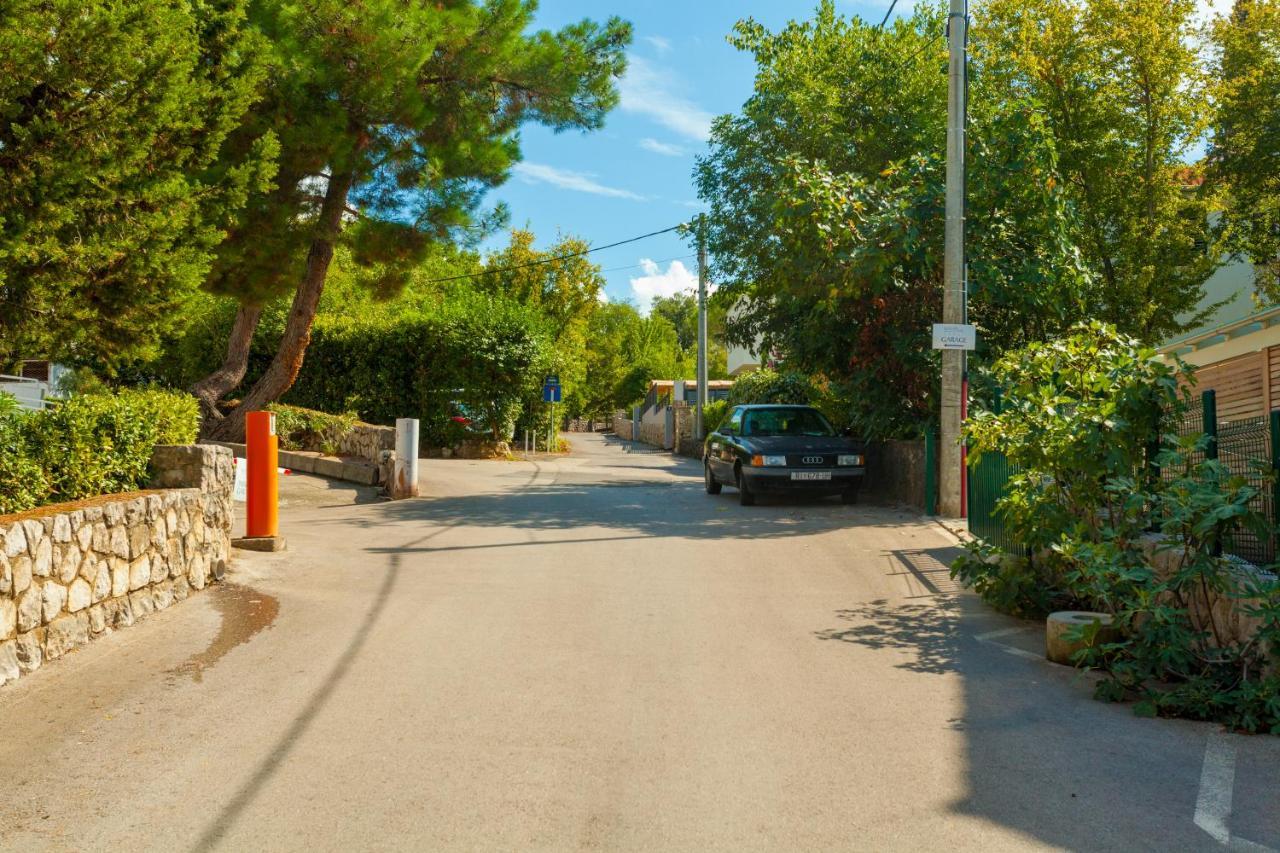 Apartments Stjepan Malinska Zewnętrze zdjęcie